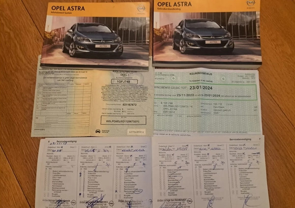 Opel Astra cena 29800 przebieg: 145000, rok produkcji 2013 z Gostynin małe 352